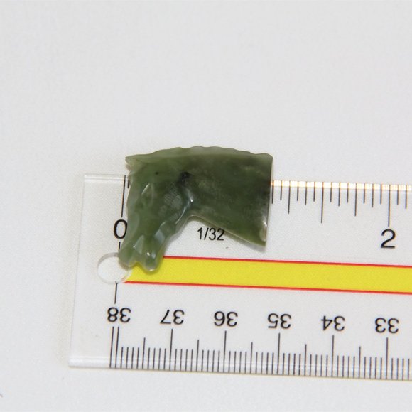 Vintage Miniature Carved Jade Horse Head - Picture 4 of 10